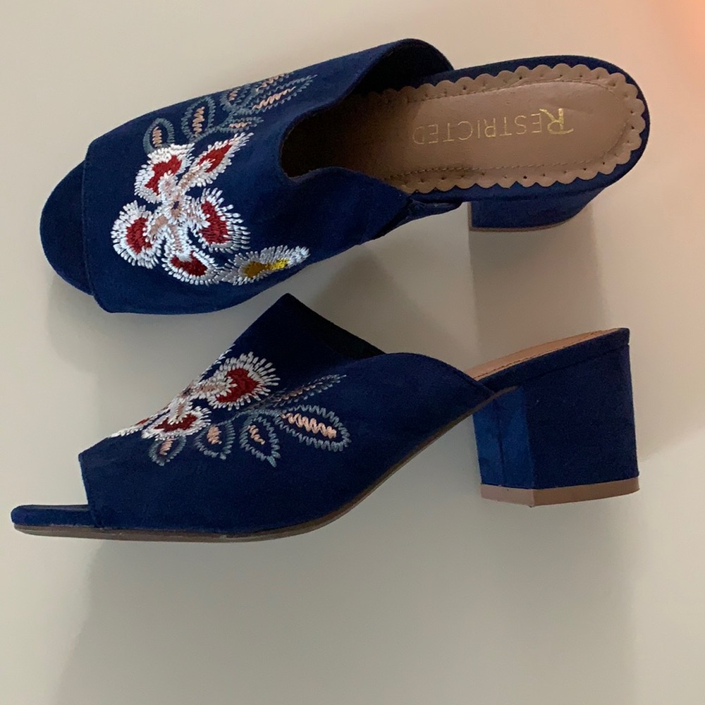 Restricted blue mules